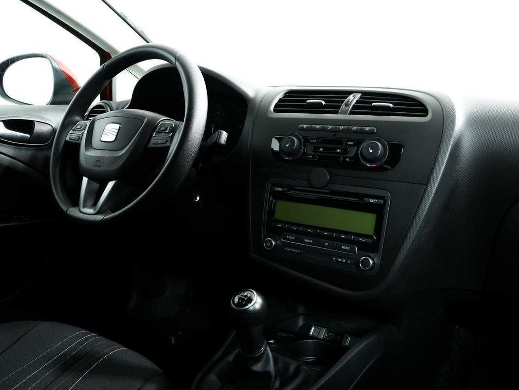 Купить SEAT Leon, 2012, 86 300 км, фото №9