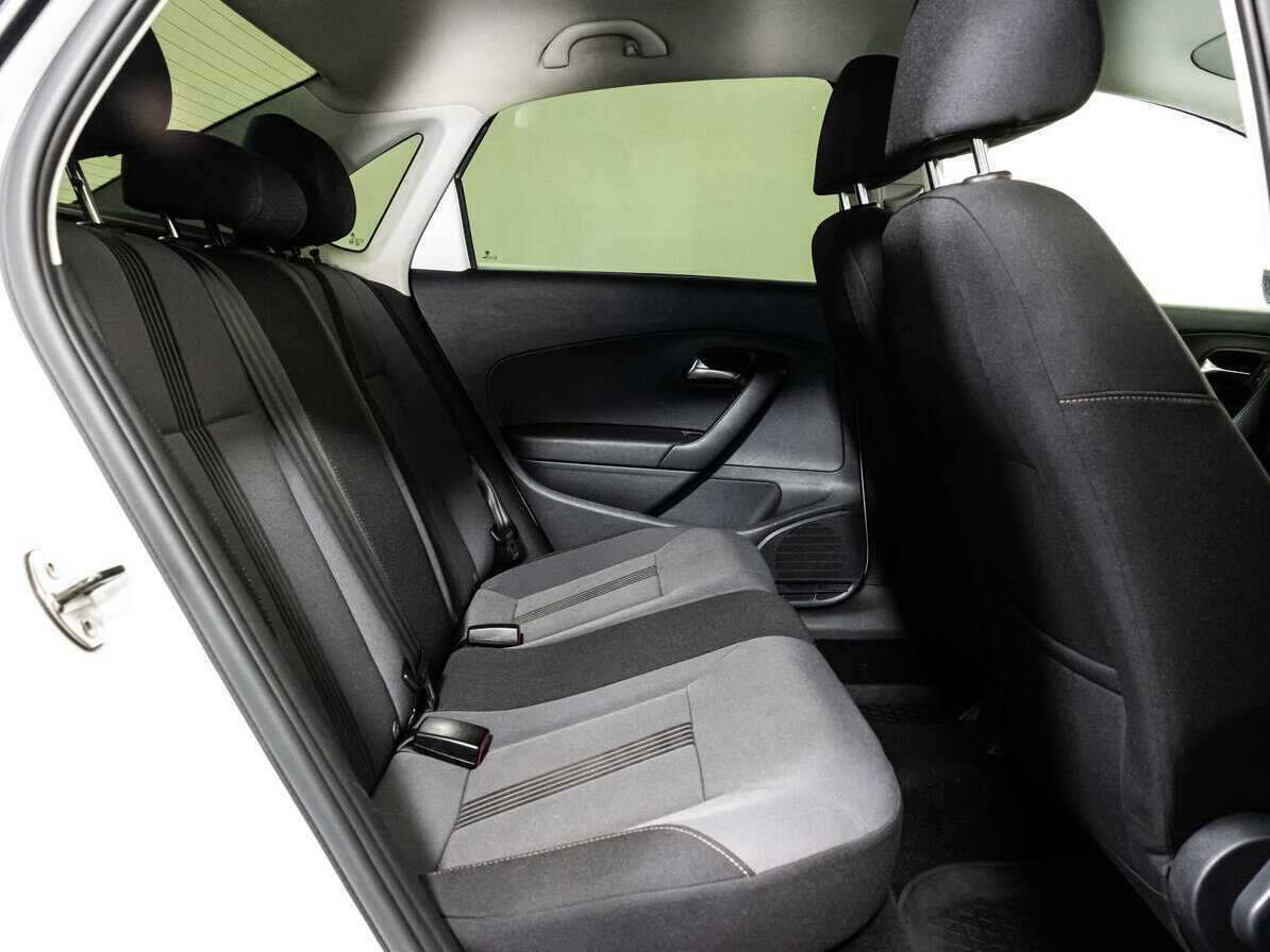 Купить Volkswagen Polo, 2016, 228 992 км, фото №13