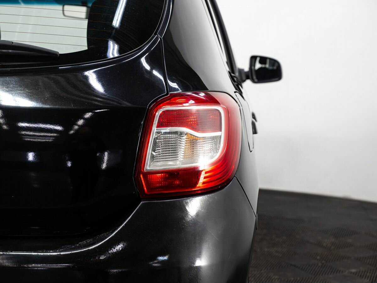 Купить Renault Sandero, 2016, 217 567 км, фото №5