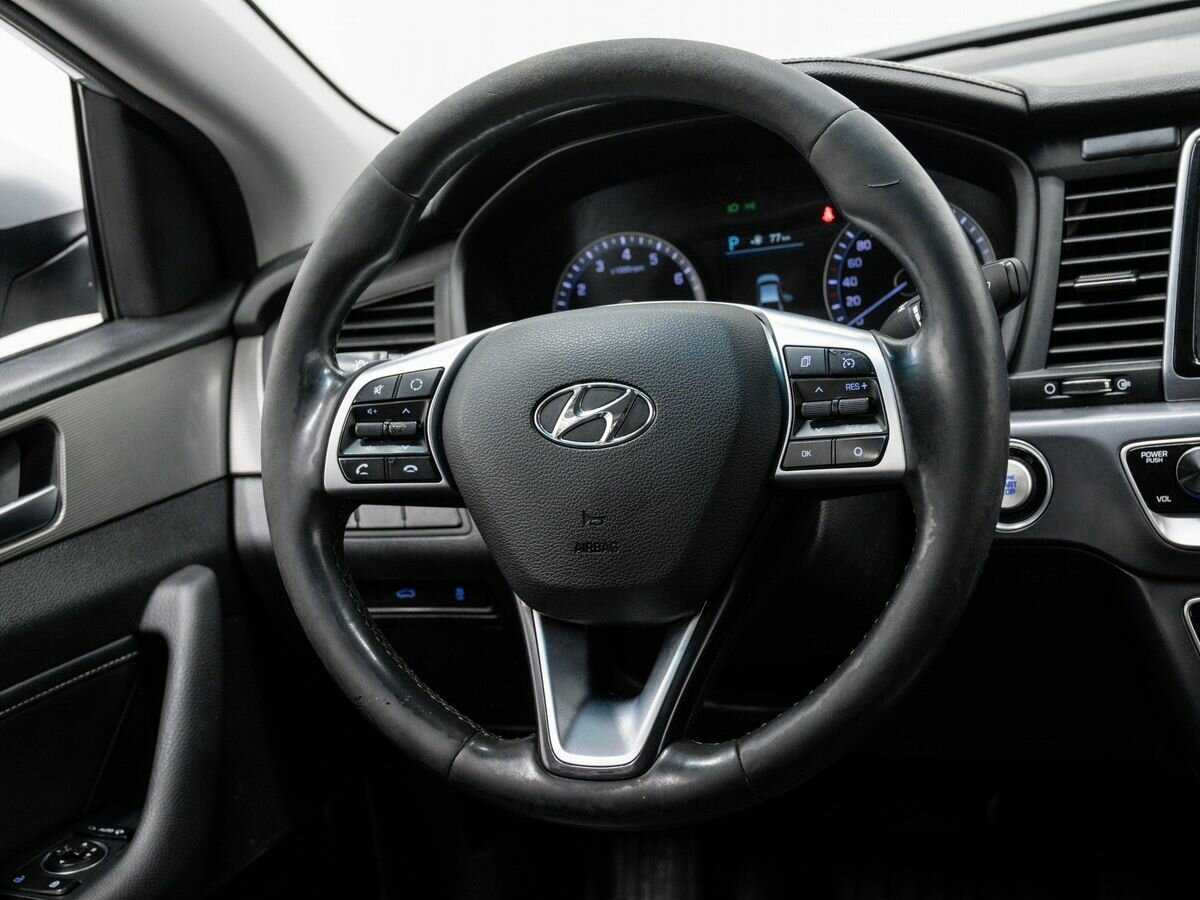 Купить Hyundai Sonata, 2019, 252 313 км, фото №13