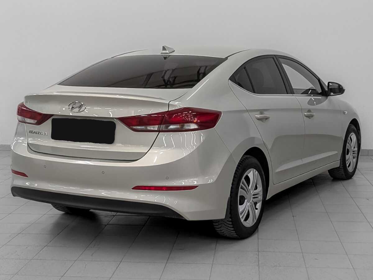 Купить Hyundai Elantra, 2017, 96 927 км, фото №5