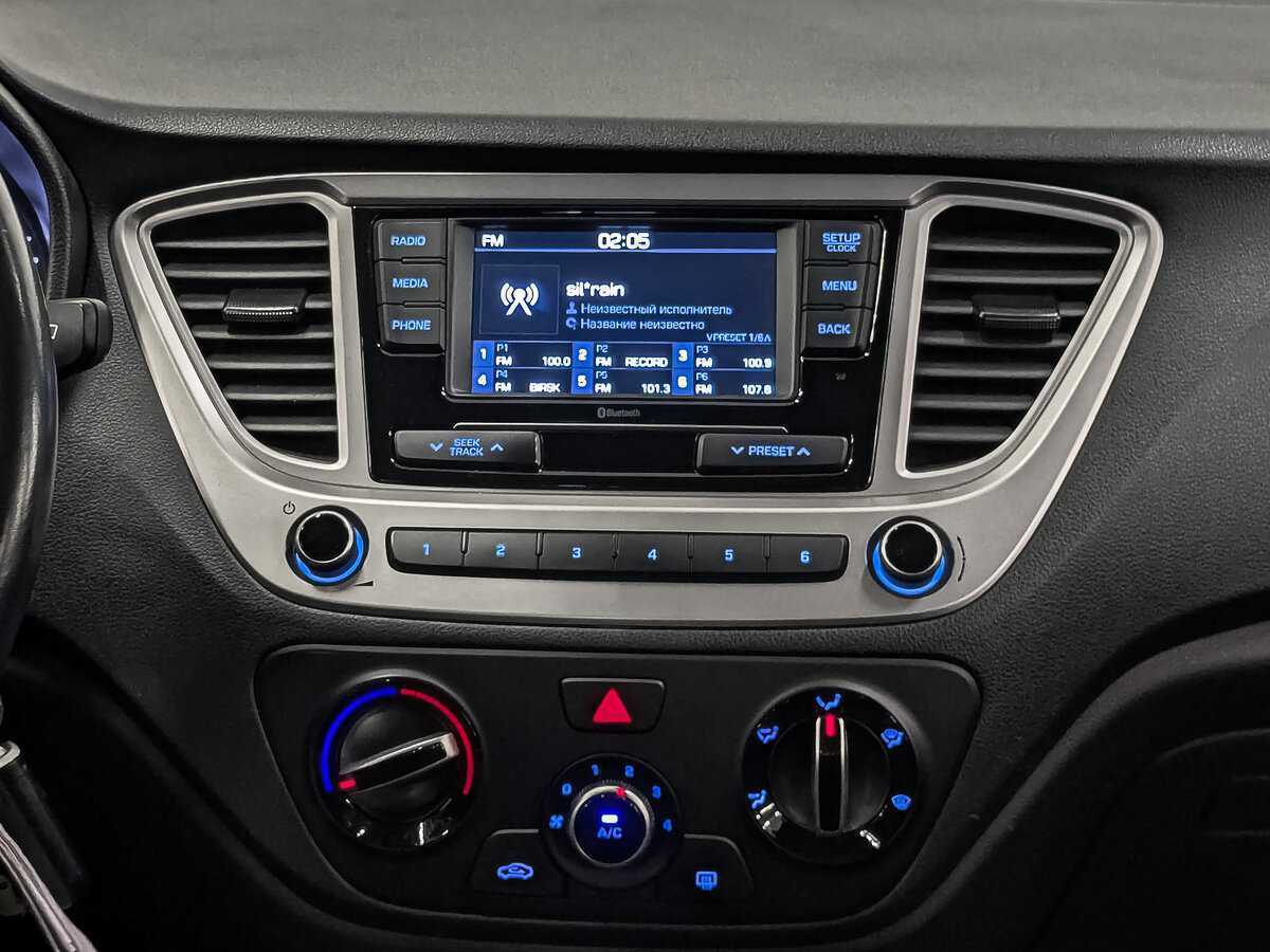 Купить Hyundai Solaris, 2019, 107 966 км, фото №15