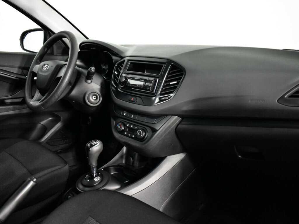 Купить Lada (ВАЗ) Vesta, 2016, 56 671 км, фото №9