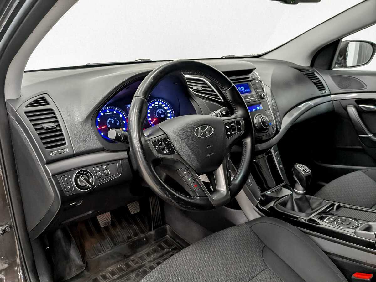 Купить Hyundai i40, 2016, 86 868 км, фото №16