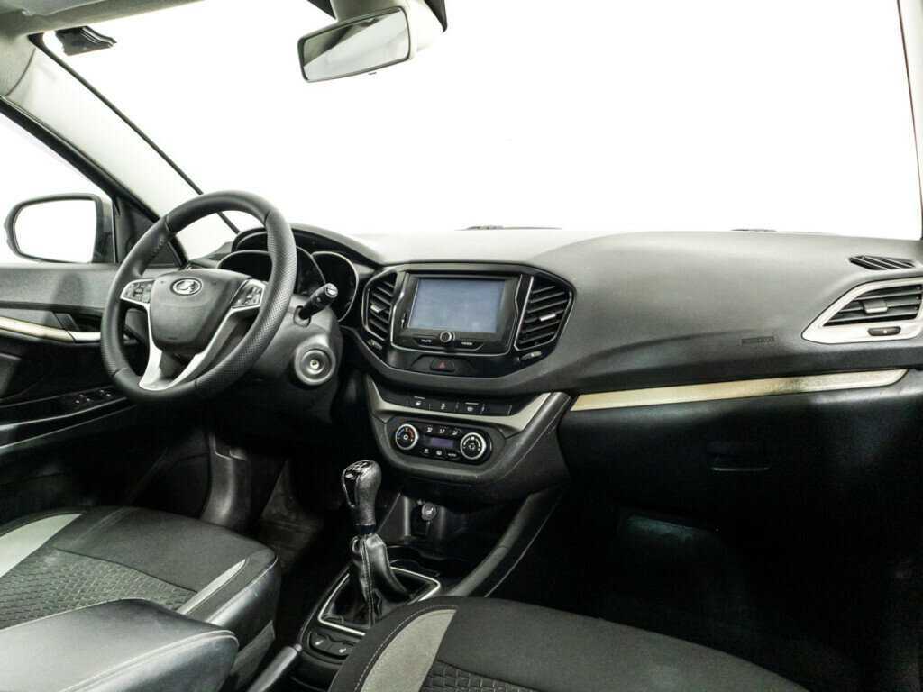 Купить Lada (ВАЗ) Vesta SW, 2018, 124 046 км, фото №9