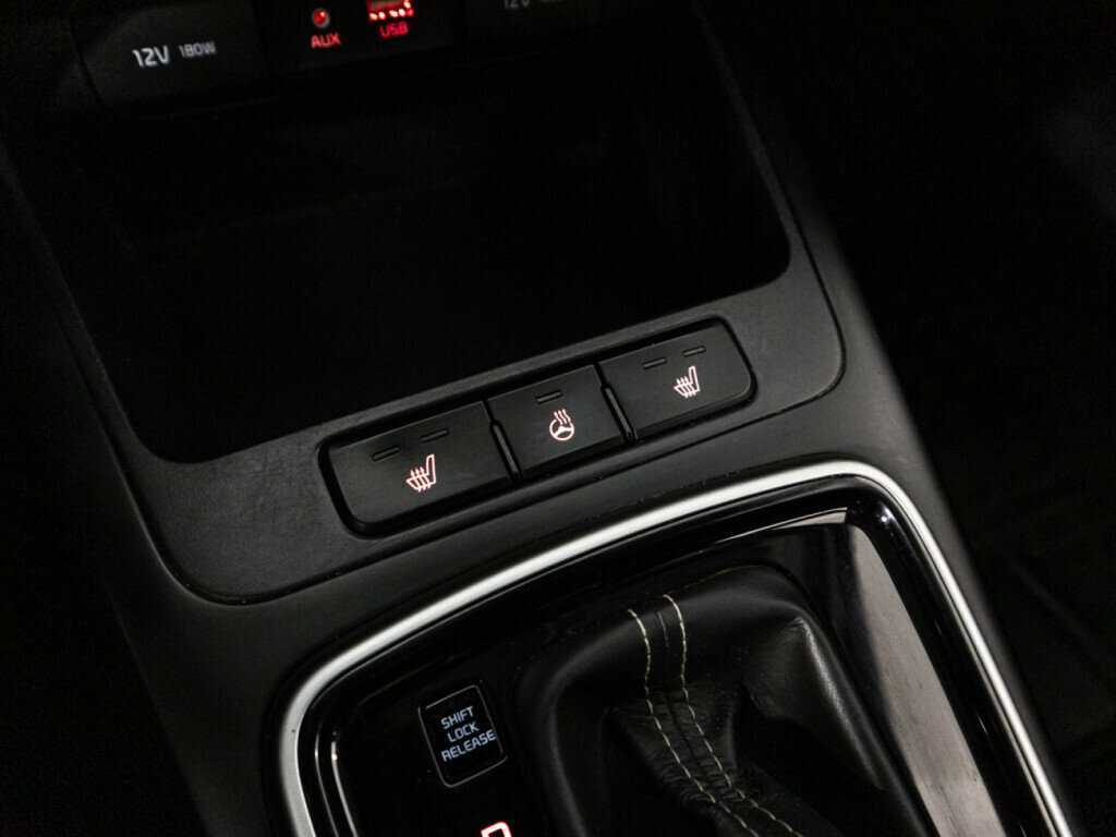 Купить Kia Rio X-Line, 2019, 84 446 км, фото №15