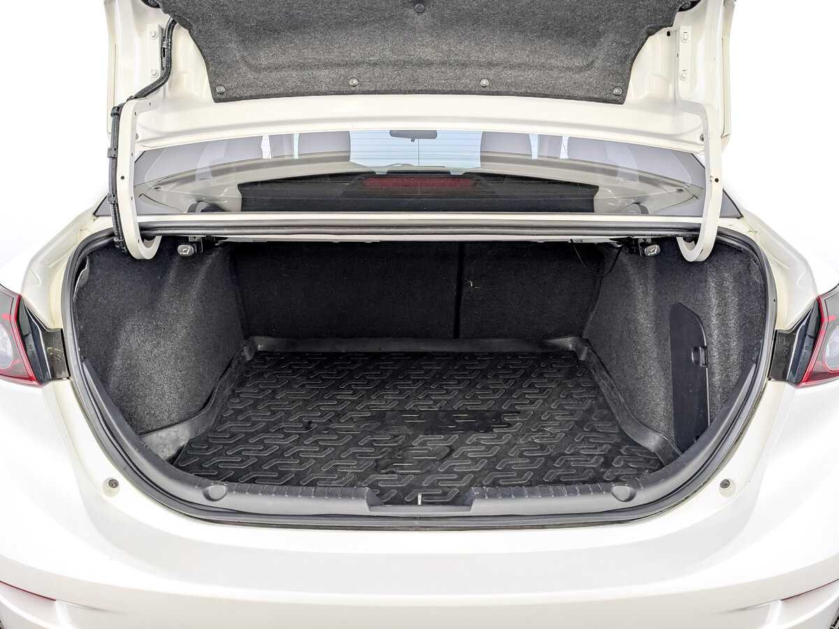 Купить Mazda 3, 2015, 116 000 км, фото №10