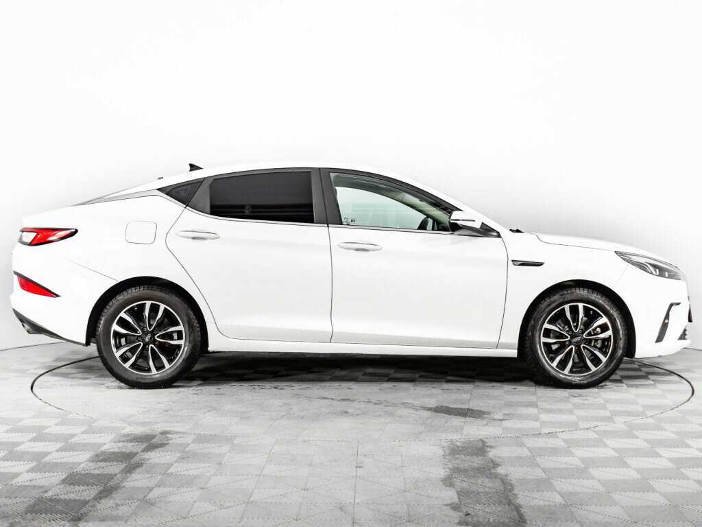 Купить JAC J7, 2022, 35 011 км, фото №4