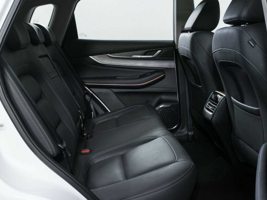 Купить Exeed LX, 2023, 14 200 км, фото №10