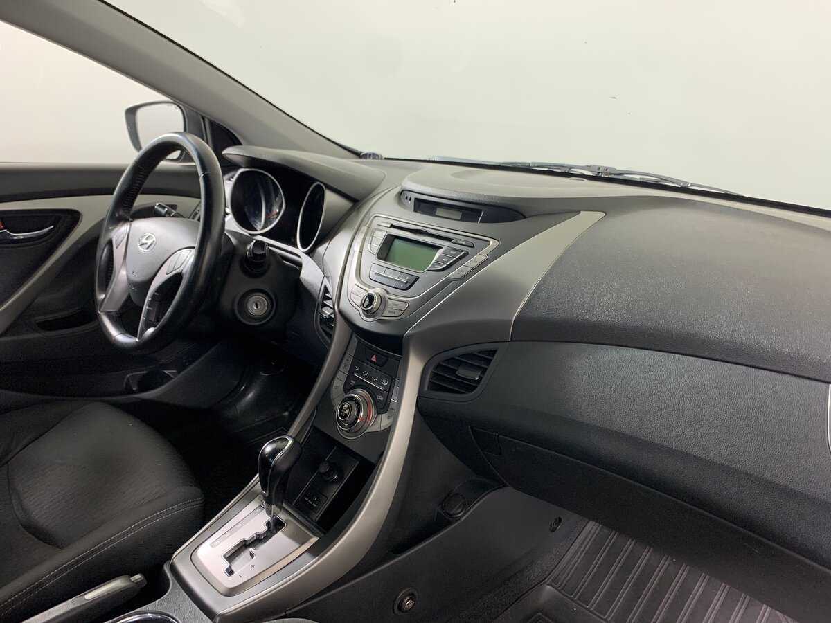 Купить Hyundai Elantra, 2012, 224 616 км, фото №14