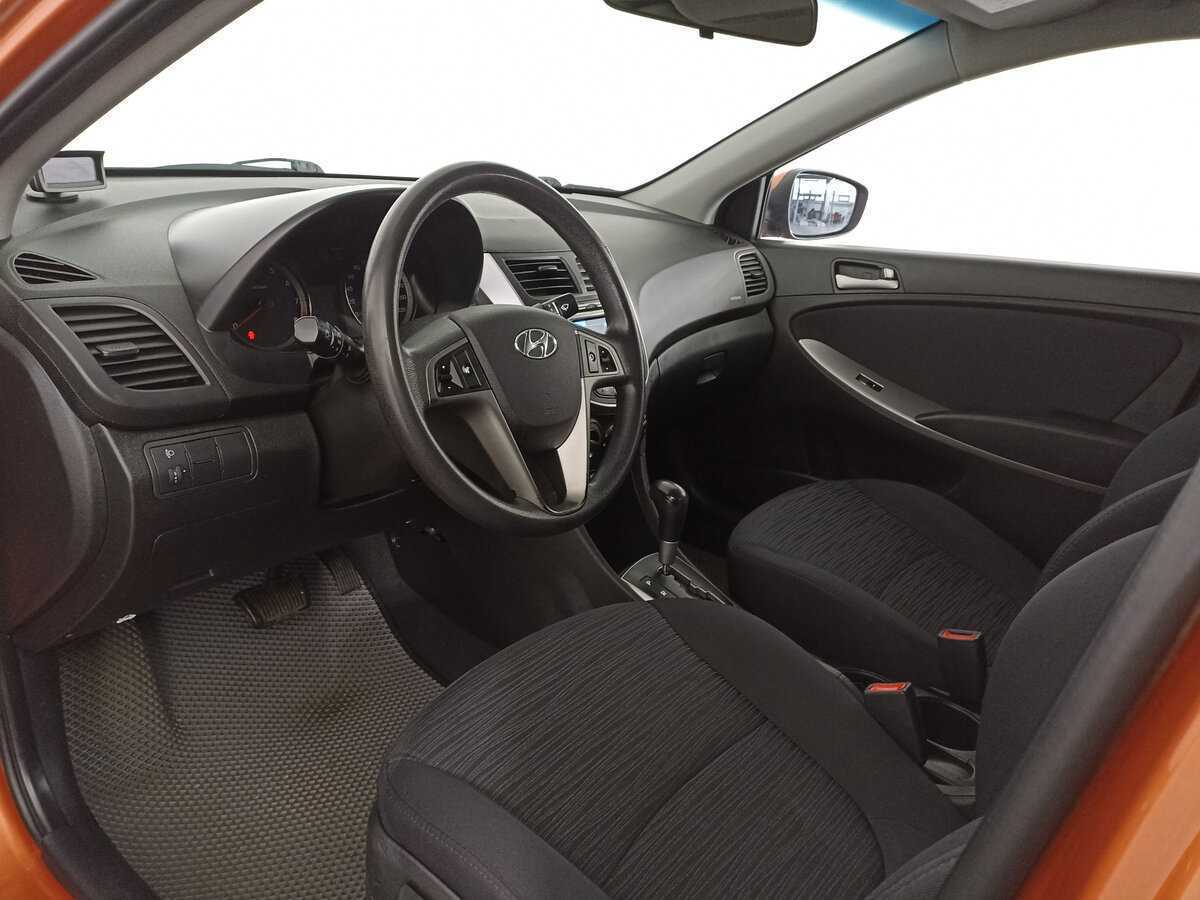 Купить Hyundai Solaris, 2016, 160 075 км, фото №13