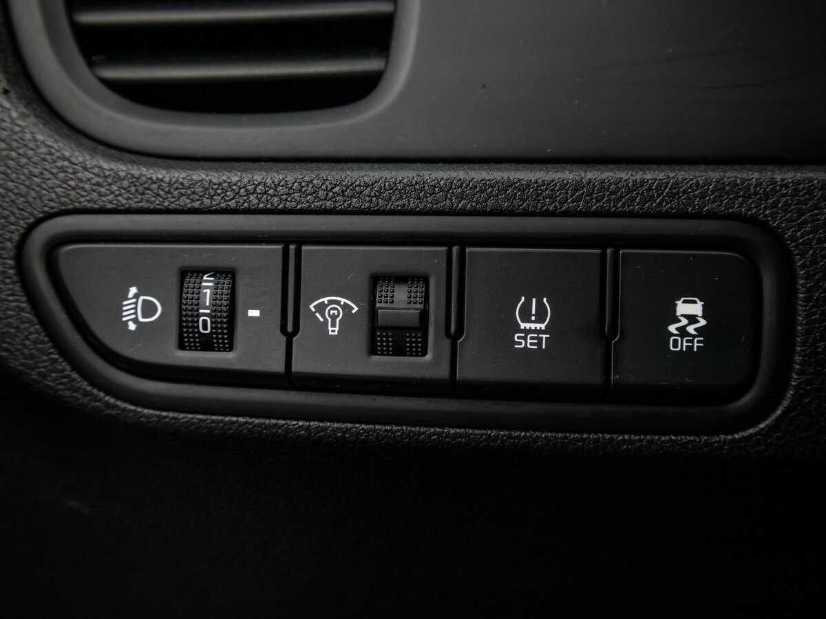 Купить Kia Rio X-Line, 2020, 109 007 км, фото №13