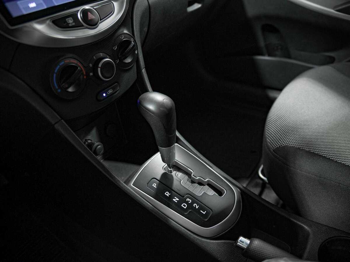 Купить Hyundai Solaris, 2013, 154 402 км, фото №11