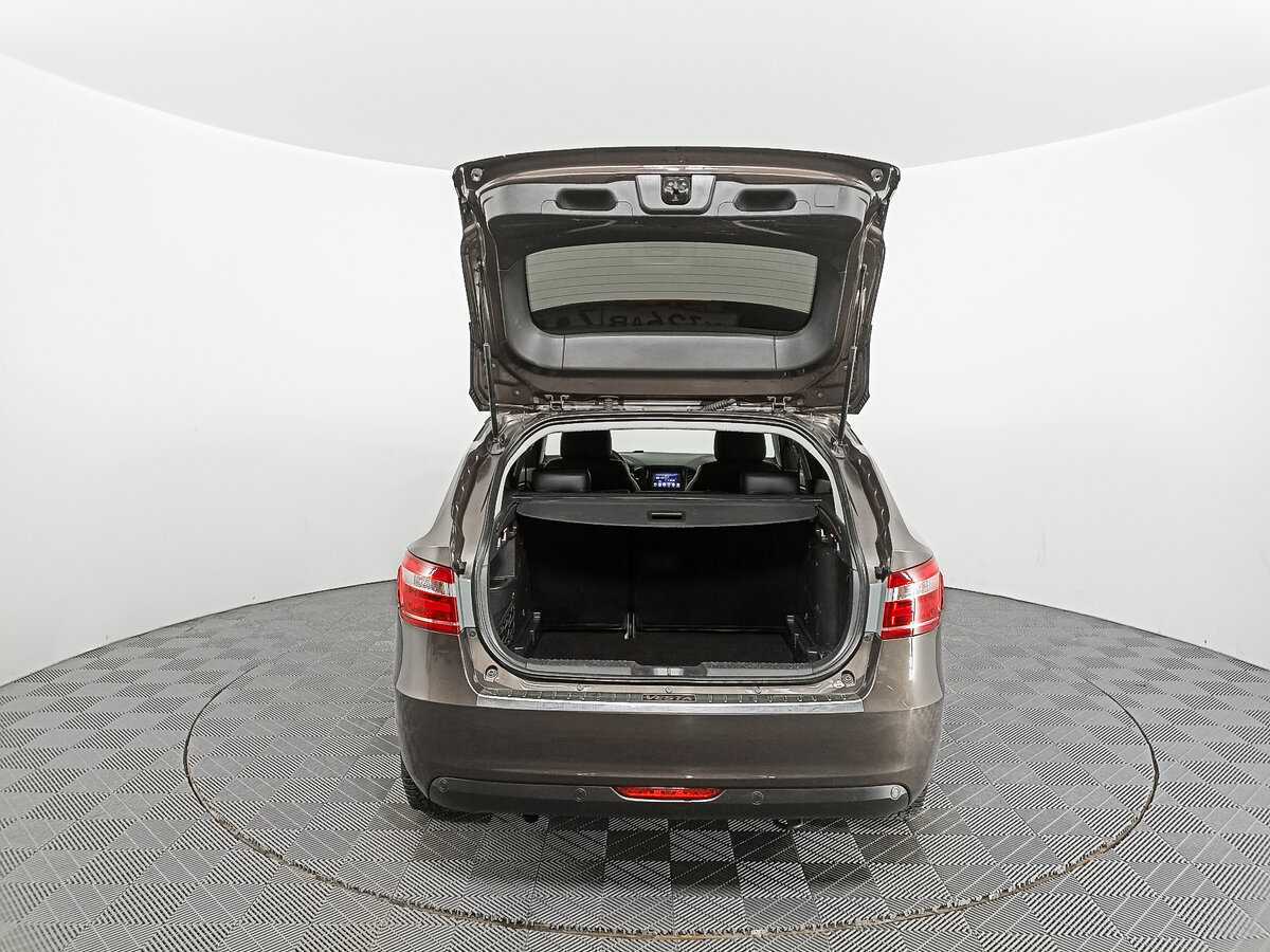 Купить Lada (ВАЗ) Vesta SW, 2021, 28 902 км, фото №10