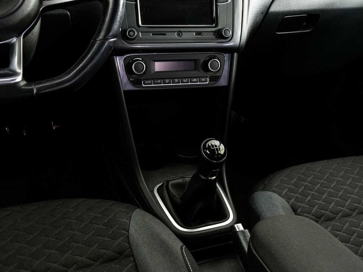 Купить Volkswagen Polo, 2018, 196 944 км, фото №12