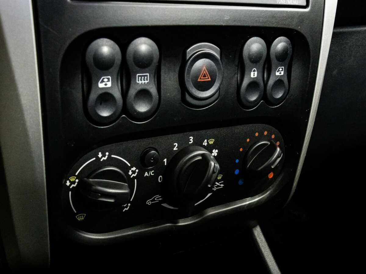 Купить Nissan Almera, 2016, 103 381 км, фото №10