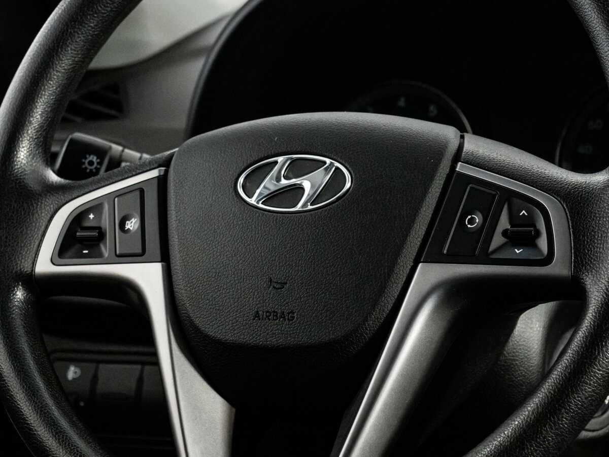 Купить Hyundai Solaris, 2016, 107 870 км, фото №13