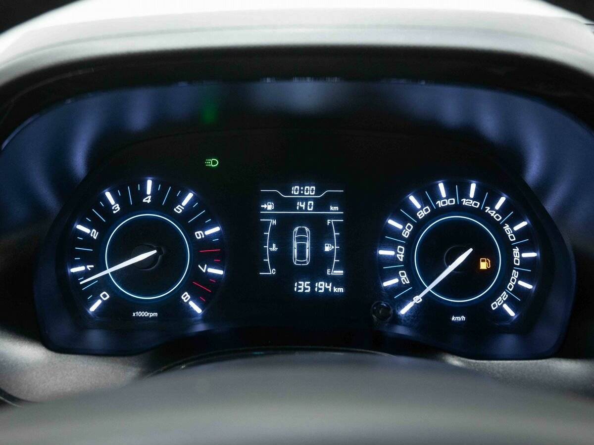 Купить Chery Tiggo 3, 2017, 136 300 км, фото №15