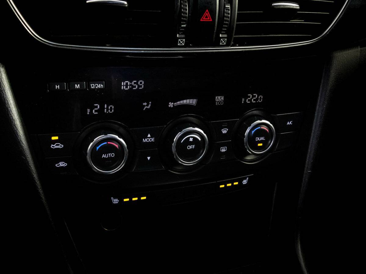 Купить Mazda 6, 2014, 407 801 км, фото №13