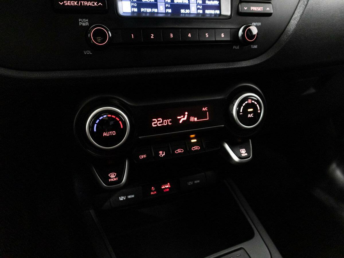 Купить Kia Rio X-Line, 2018, 61 801 км, фото №16