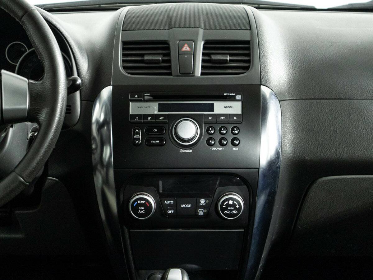 Купить Suzuki SX4, 2013, 209 000 км, фото №10