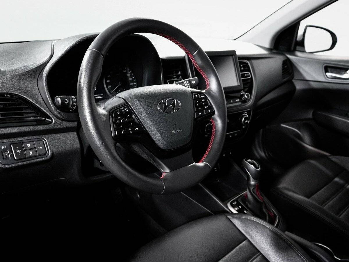 Купить Hyundai Solaris, 2020, 79 297 км, фото №14