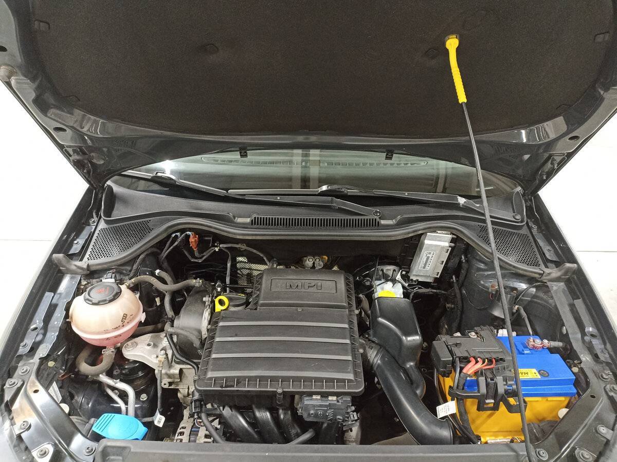 Купить Volkswagen Polo, 2018, 138 300 км, фото №9