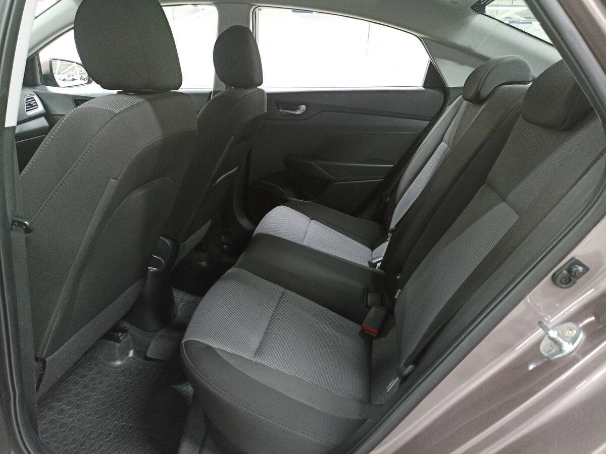 Купить Hyundai Solaris, 2019, 29 302 км, фото №12