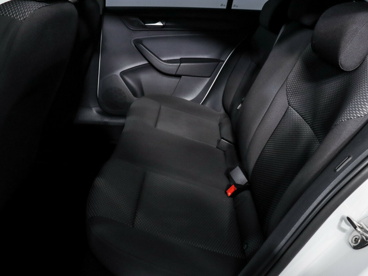 Купить Volkswagen Polo VI, 2021, 93 800 км, фото №8