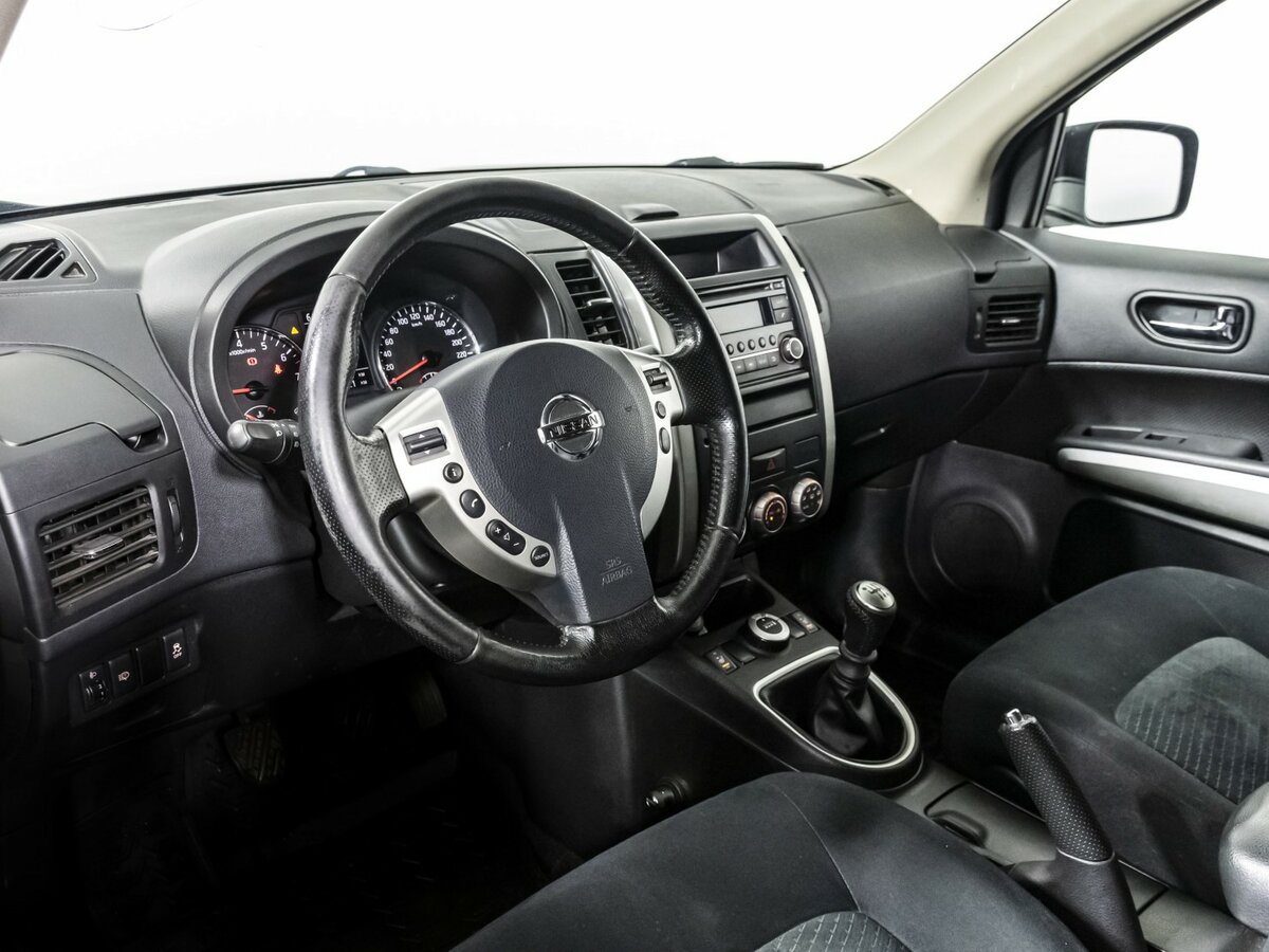 Купить Nissan X-Trail II Рестайлинг, 2014, 185 000 км, фото №9